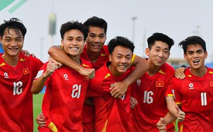 U23 Việt Nam rộng cửa v&agrave;o tứ kết - Ảnh 5.