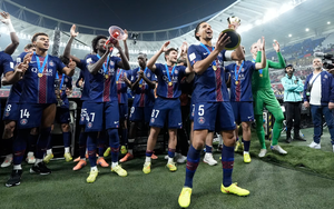 Đại thắng Chelsea tại Stamford Bridge, PSG giật v&eacute; tứ kết Champions League - Ảnh 3.