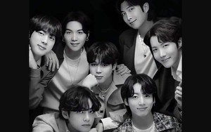 Cảnh s&aacute;t chặn người mang dao, s&uacute;ng điện v&igrave; đ&ecirc;m nhạc BTS - Ảnh 7.