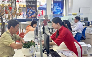 V&igrave; sao l&atilde;i suất gửi tiết kiệm li&ecirc;n tục tăng? - Ảnh 1.