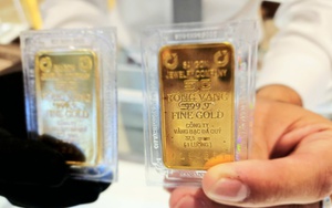 V&igrave; sao gi&aacute; v&agrave;ng miếng SJC, v&agrave;ng nhẫn cao hơn gi&aacute; thế giới gần 30 triệu đồng/lượng? - Ảnh 1.