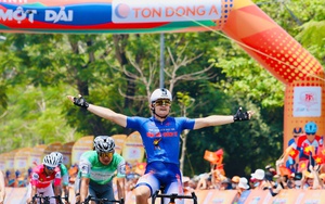 Tay đua Việt kiều Ph&aacute;p Trần Clement Em thắng chặng 13 C&uacute;p truyền h&igrave;nh: v&ograve;ng đua quanh Quy Nhơn - Ảnh 11.