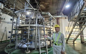 Gi&aacute; c&agrave; ph&ecirc; h&ocirc;m nay 4 - 4: Xu hướng giảm v&agrave; ảnh hưởng đến n&ocirc;ng d&acirc;n - Ảnh 2.