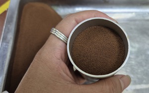 Gi&aacute; c&agrave; ph&ecirc; h&ocirc;m nay 10 - 4: Tồn kho ch&acirc;u &Acirc;u giảm mạnh , nguồn cung phục hồi - Ảnh 1.