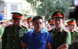 Diễn biến h&agrave;nh vi B&ugrave;i Đ&igrave;nh Kh&aacute;nh v&agrave; sự gi&uacute;p sức từ bạn g&aacute;i trong vụ ma t&uacute;y - Ảnh 2.