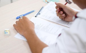 Chiều nay, hơn 1,2 triệu th&iacute; sinh bắt đầu thi m&ocirc;n to&aacute;n - Ảnh 3.