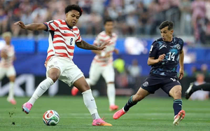 Scotland thắng trận đầu ti&ecirc;n tại World Cup sau 36 năm - Ảnh 3.