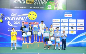 Giải Pickleball B&aacute;o Người Lao Động năm 2026: B&ugrave;ng nổ cảm x&uacute;c c&ugrave;ng c&aacute;c nghệ sĩ - Ảnh 5.
