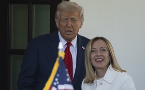 Thỏa thuận của &ocirc;ng Donald Trump với Iran c&ograve;n "tệ hơn" thời &ocirc;ng Barack Obama? - Ảnh 2.