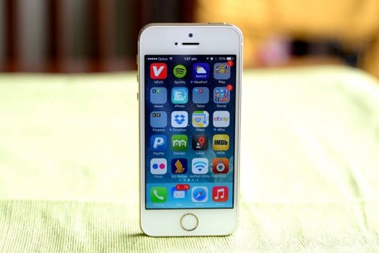 Những chiếc iPhone bản 16GB đang khiến nhiều người khó chịu vì gặp vấn đề về lưu trữ. Ảnh: Techtimes.