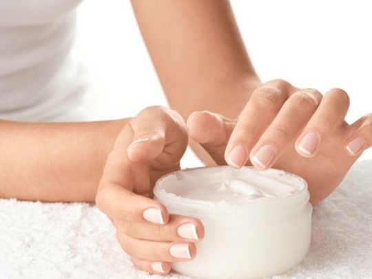 Bí quyết có làn da mềm như em bé trong mùa khô