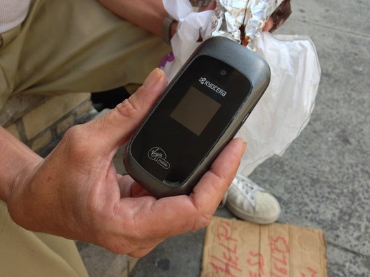 iPhone, laptop của những người vô gia cư Mỹ