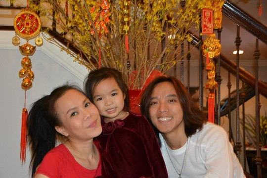 Gia đình hạnh phúc của Việt Hương