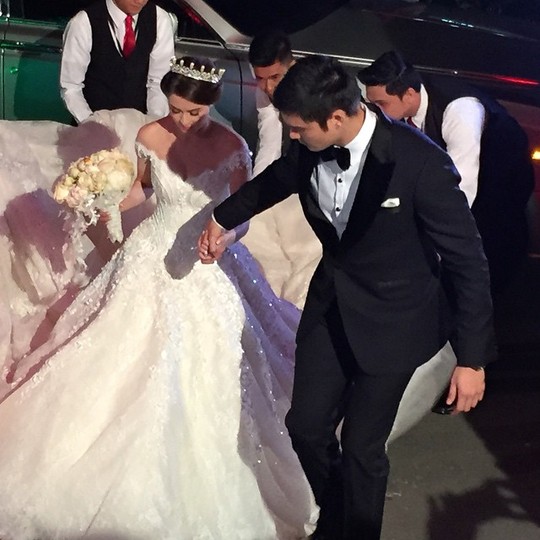 Vợ chồng Mỹ nhân đẹp nhất Philippines biến tiệc khủng thành siêu đám cưới  nhan sắc khiến hơn 100000 người choáng ngợp