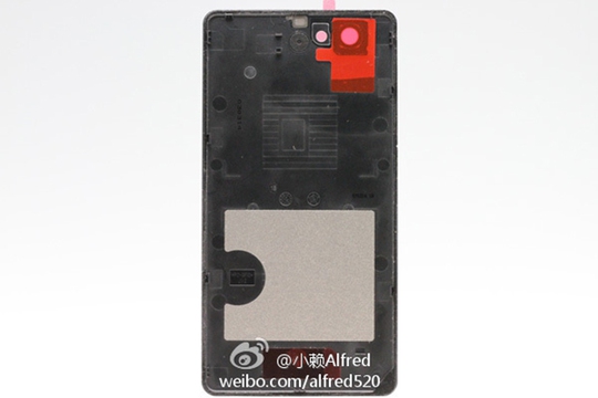 Xperia Z2 mini với camera 20,7-megapixel