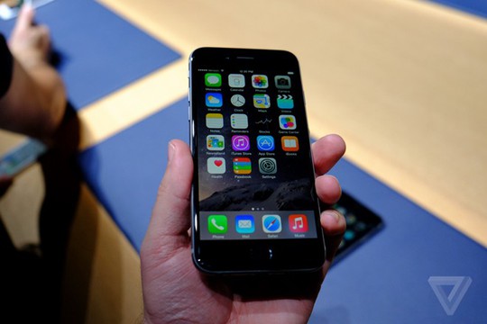 Tổng hợp năm ra mắt các dòng iPhone của Apple (Mới nhất 2023) -  Thegioididong.com