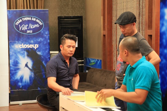 Mỹ Linh, Bằng Kiều hướng dẫn tốp 2 “Vietnam Idol 2013”
