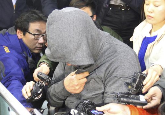 Thuyền trưởng Lee Joon-seok đối mặt cáo buộc hình sự. Ảnh: Reuters