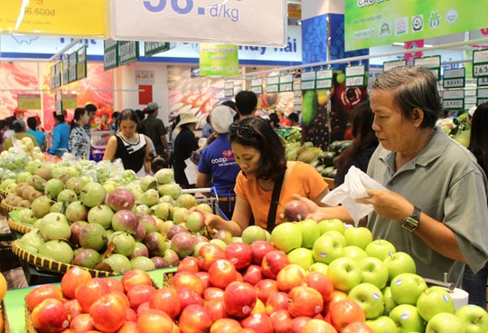 Quầy bán trái cây tại Co.opmart Foodcosa