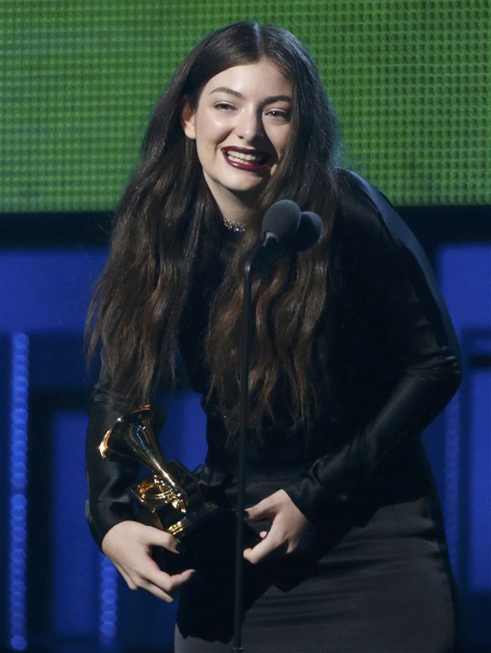 Ca sĩ New Zealand 17 tuổi Lorde hạnh phúc với giải Bài hát của năm