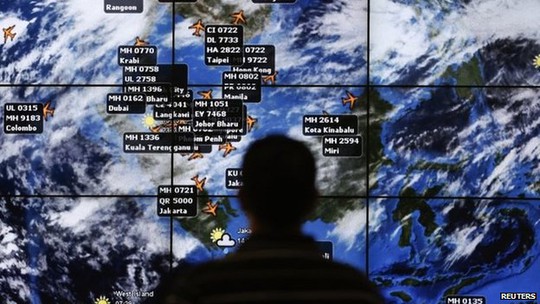 Úc phát hiện mảnh vỡ nghi của máy bay mất tích