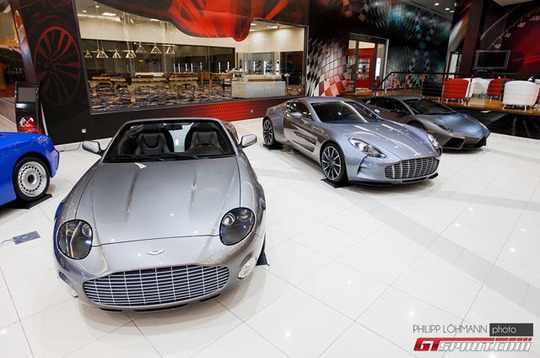 Khu trưng bày những chiếc Aston Martin