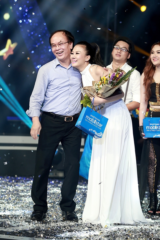 Nhận được tới 54% tin nhắn bình chọn của khán giả, giải  khán giả bình chọn đã thuộc về ca sỹ Nguyễn Thị Thủy