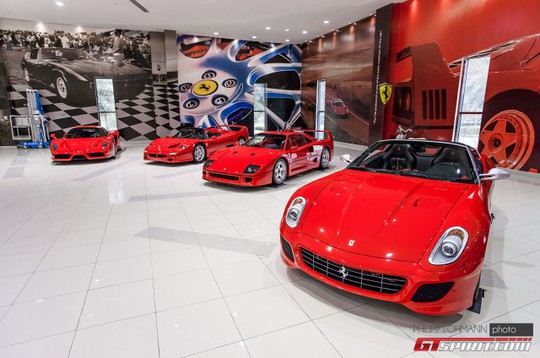 Khu trưng bày những dòng xe Ferrari