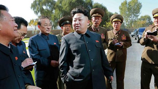 Ông Kim Jong-un trong bức ảnh được truyền thông Triều Tiên công bố ngày 17-10-2014. Ảnh: REUTERS