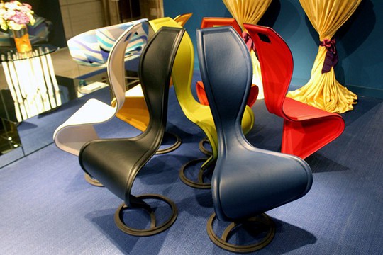 Những chiếc ghế lạ giá vài trăm triệu ở Sài Gòn