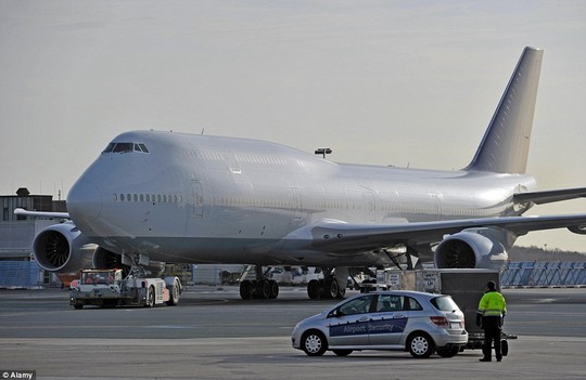 Một chiếc Boeing 747-8 khi chưa được độ lại. Ảnh: Alamy