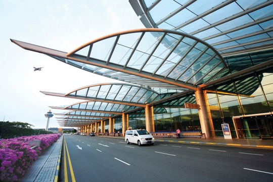 Sân bay có kiến trúc đẹp. Nhà ga mới nhất Terminal 3 được thiết kế bởi CPG Consultants.
