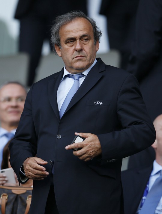 Uy tín của Platini đang dâng cao sau những chỉ trích về cách điều hành thiếu minh bạch của Chủ tịch FIFA S.Blatter Ảnh: REUTERS