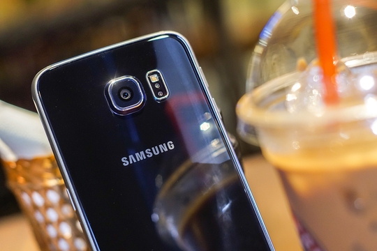 Galaxy S6 được trang bị rất nhiều tính năng chụp ảnh thiếu sáng ấn tượng