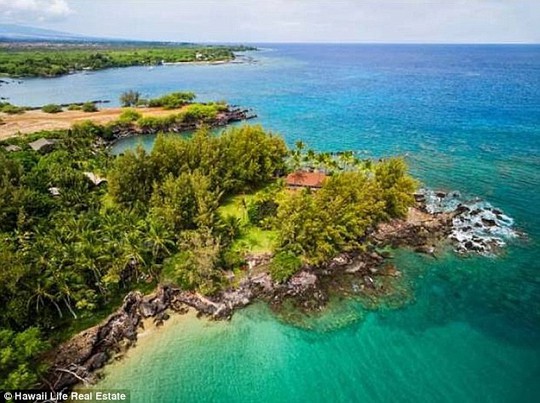 Sao nhạc rock bán “thiên đường” ở Hawaii