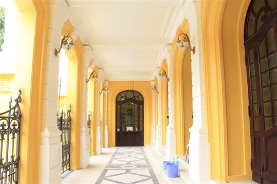 Hành lang của nhà hát Hành lang của nhà hát