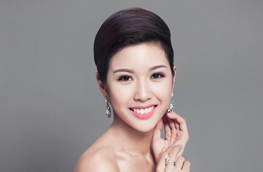 Người đẹp Thúy Vân đoạt Á hậu 3 "Hoa hậu Quốc tế" 2015