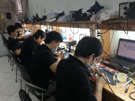 Trầy trật nhập thiết bị cũ