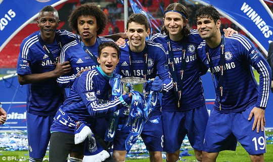 Jose Mario ăn mừng cùng Chelsea khi đội đạt Cúp Liên đoàn Anh 2015