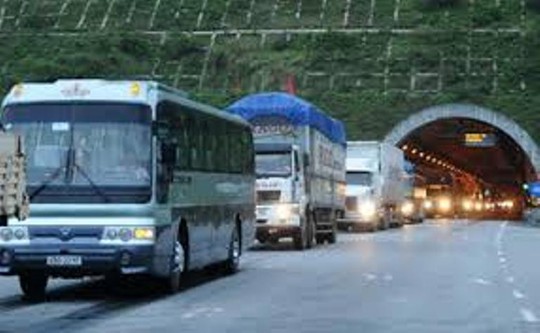 Hầm đường bộ Hải Vân sẽ giảm kẹt xe