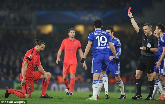 Ibrahimovic nổi điên, gọi cầu thủ Chelsea là trẻ con