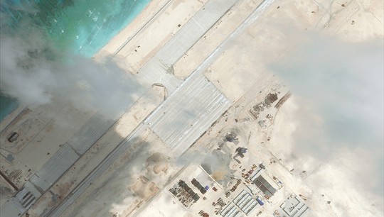 Trung Quốc xây dựng căn cứ quân sự trên biển Đông?
