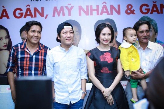 Già gân, mỹ nhân và găng tơ là phim điện ảnh hài do vợ chồng Thanh Thúy- Đức Thịnh sản xuất