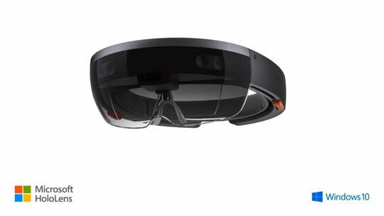 Độc đáo với kính thực tế ảo HoloLens của Microsoft