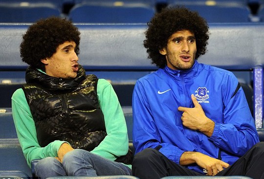 Fellaini và người anh em song sinh (trái)