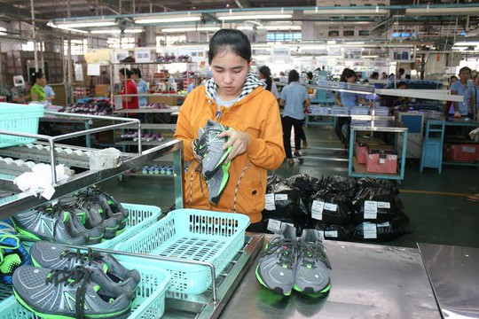 Công nhân mong mướn sửa điều 60 Luật BHXH năm 2014 theo hướng sau 1 năm nghỉ việc nếu không tiếp tục đóng BHXH và có nguyện vọng hưởng BHXH một lần thì được hưởng chế độ này