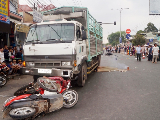 Hiện trường một vụ tai nạn giao thông nghiêm trọng - Ảnh minh họa Hiện trường một vụ tai nạn giao thông nghiêm trọng - Ảnh minh họa