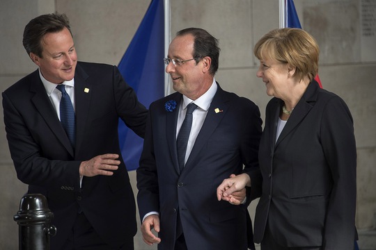 Thách thức đang chờ Thủ tướng Anh David Cameron (trái) trong cuộc vận động các nhà lãnh đạo EUẢnh: BUNDESREGIERUNG.DE