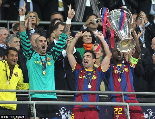Xavi trong một lần vô địch Champions League cùng đồng đội