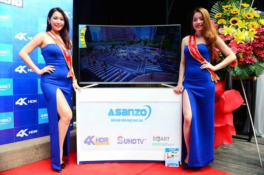 Asanzo SU55S6 và SU65S8 có giá bán lần lượt là 21.990.000 VND cho bản 55 inch và 31.990.000 VND cho bản 65 inch.